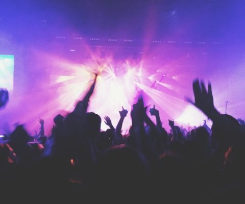 Pour une fois que le Bruit attire !